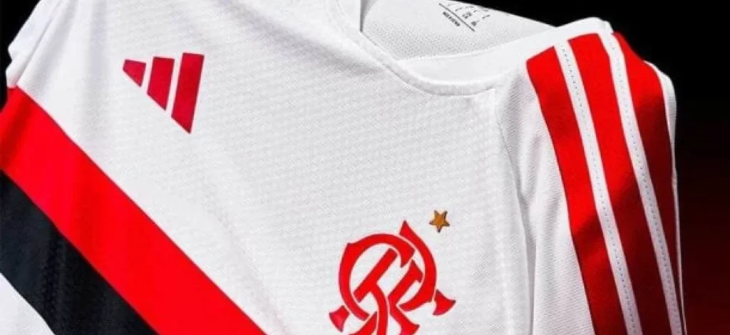 Flamengo lança camisa para temporada 2026