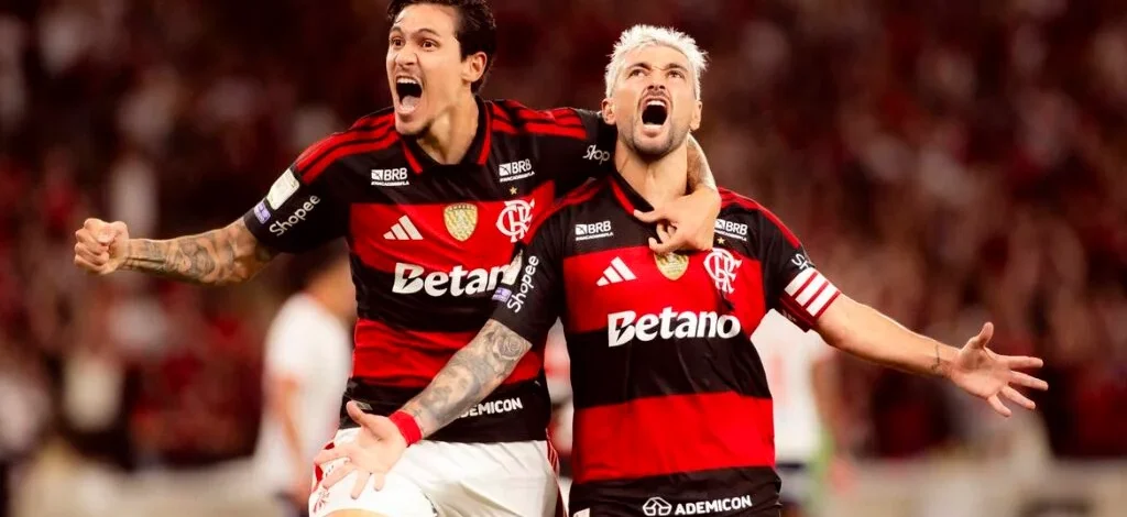 Fla estreia na Copa do Brasil com triunfo de 2 a 1 sobre o Vitória