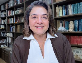 ’Toda vez que a velha política se desespera, é sinal de que estamos no caminho certo’, afirma Professora Maria do Carmo em novo vídeo