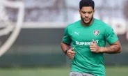 Hulk inicia trabalhos e treina pela primeira vez no Fluminense