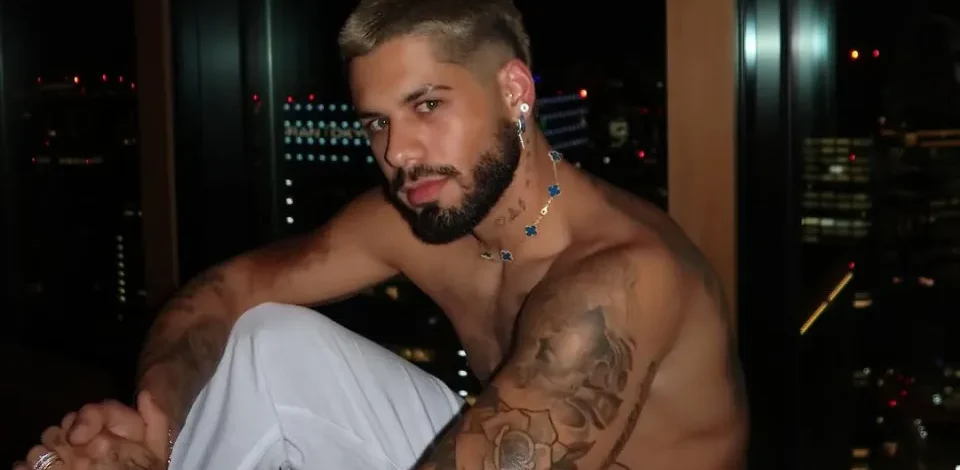 Fãs gritam nome de Virginia em show de Zé Felipe, que reage: ‘Pode parar’