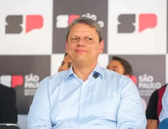 Tarcísio vê classificação do PCC e CV em grupos terroristas como “positiva”