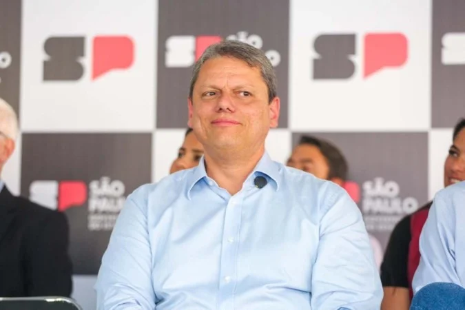 Tarcísio vê classificação do PCC e CV em grupos terroristas como “positiva”