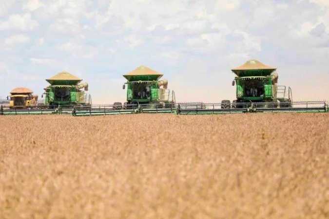 Produção de grãos deve atingir recorde de 360,1 milhões de toneladas na safra 2025/26