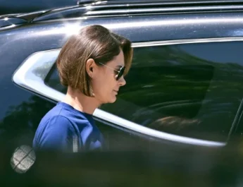 Michelle Bolsonaro continuará filiada ao PL e candidatura ainda é incerta