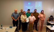 Deputado estadual Sinésio Campos defende fortalecimento do comércio em encontro com empresários do Vieiralves, em Manaus
