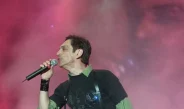 Paulo Miklos está internado com pneumonia e cancela show em MG