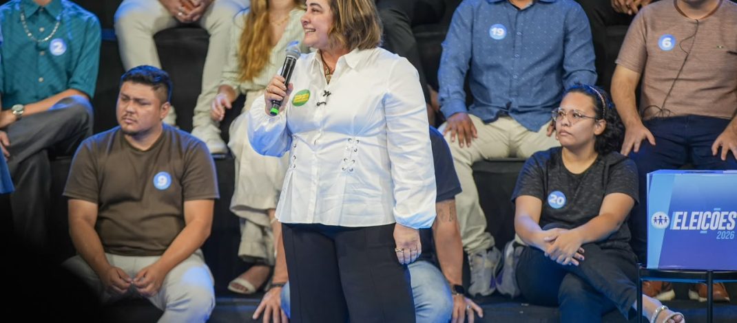 Professora Maria quer pagar ‘dívida’ do governo com interior do Amazonas