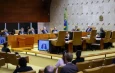 STF equipara direitos de mãe adotiva aos da mãe biológica