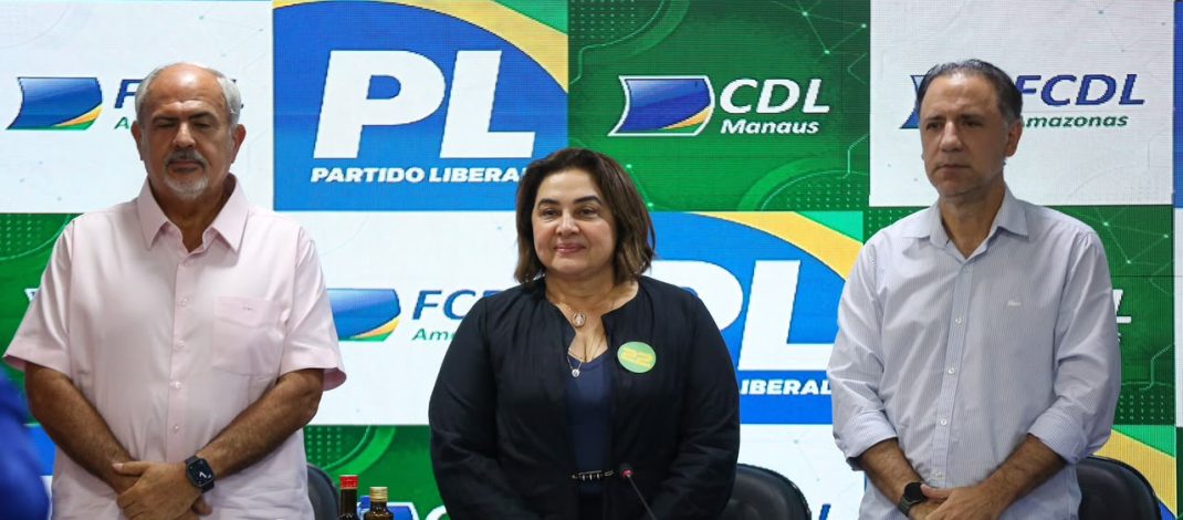 Em apresentação de propostas a lojistas, Professora Maria diz que será ‘mão amiga’ do comércio