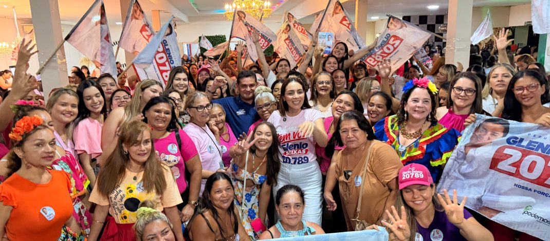 De mãos dadas com elas, Glenio Seixas reúne mais de 600 mulheres em ato e apresenta propostas para o público feminino