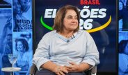 Professora Maria confronta prefeitos aliados a Omar Aziz sobre abandono da população do interior