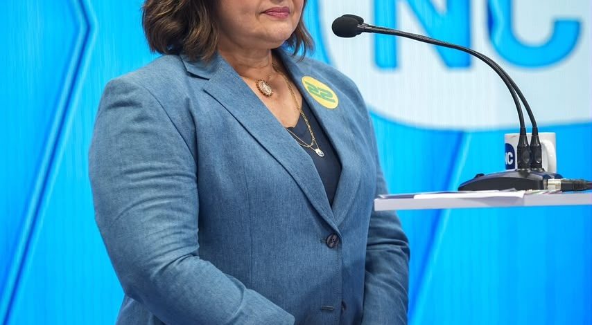 Com dados, Professora Maria prova que governo Omar Aziz não foi boa experiência para o Amazonas