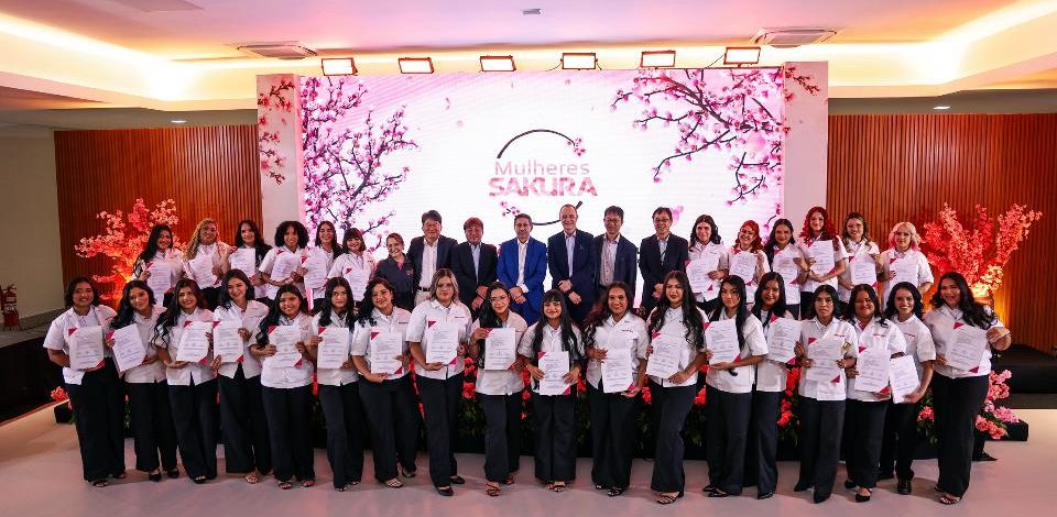 Honda forma primeira turma do Projeto Mulheres Sakura e contrata jovens para atuar na fábrica de Manaus