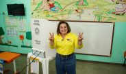 Quando o povo quer, ninguém segura’, diz Professora Maria ao votar no segundo turno